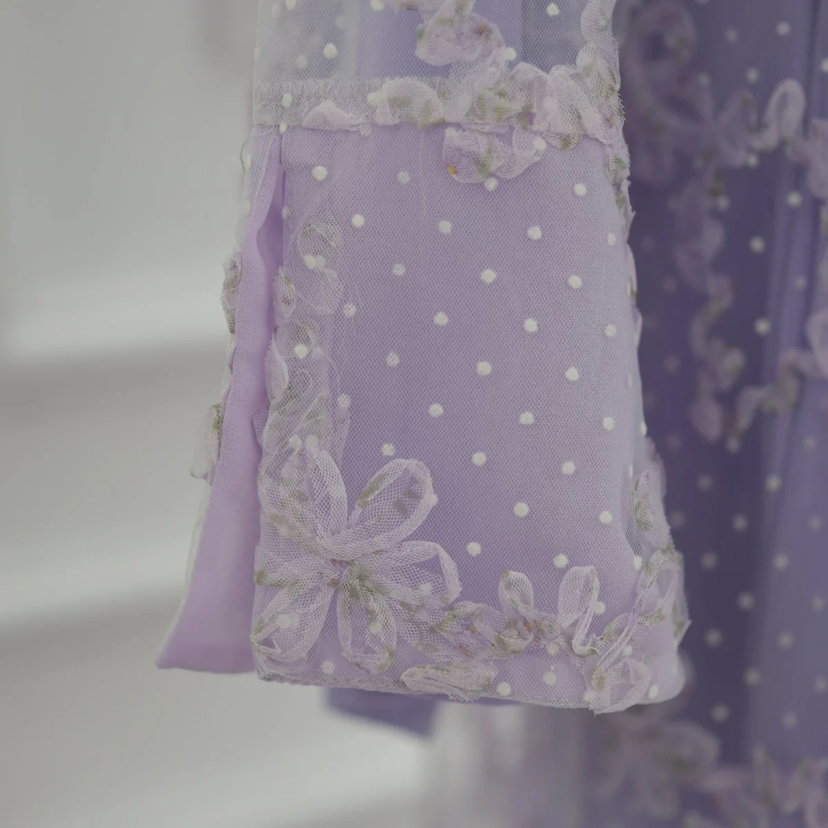 3D Floral Mesh Open Abaya (MOA288) - Image 2