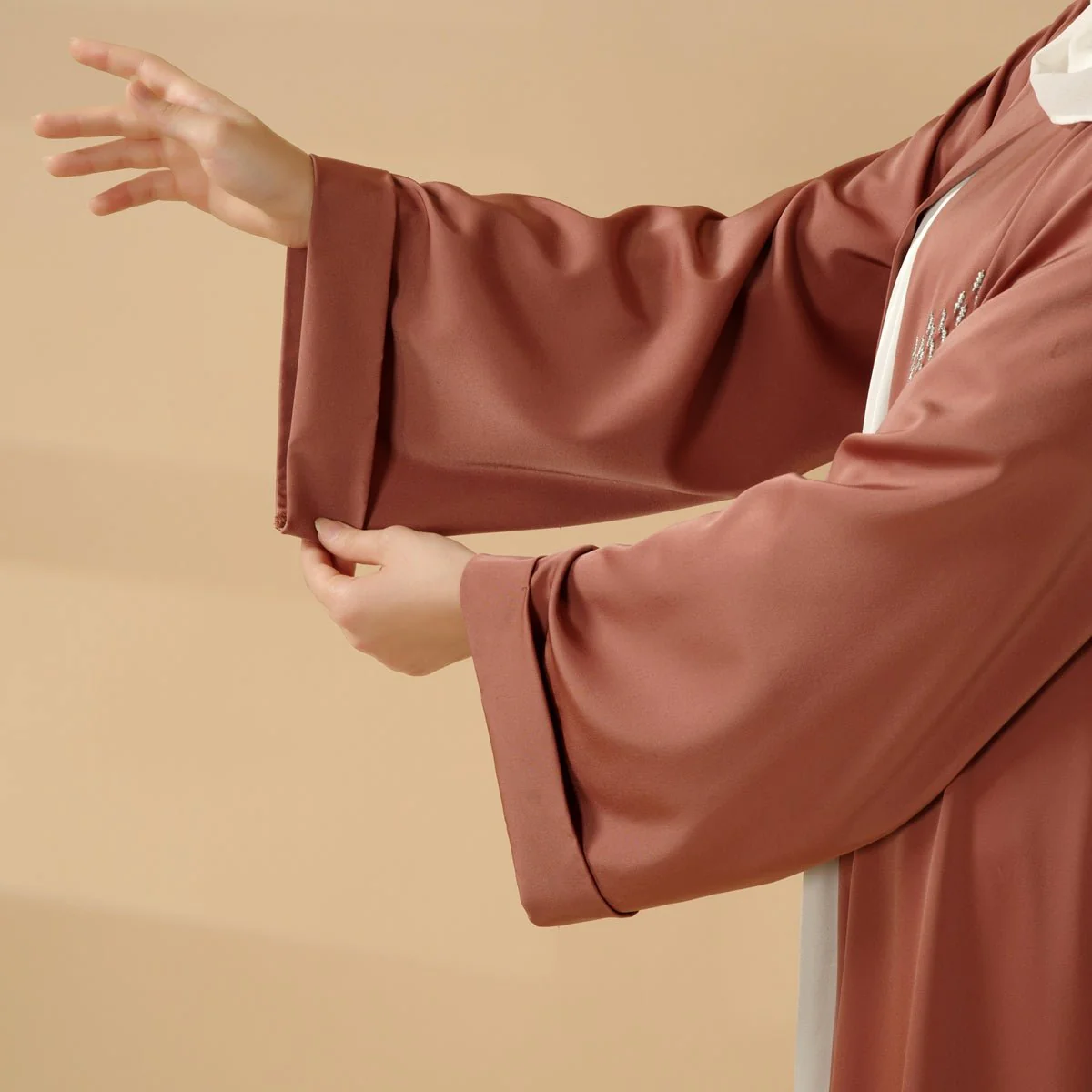 3D Embroidery Abaya With Geometric Beads. 3D Embroidered Open Abaya (MOA085) - Image 19