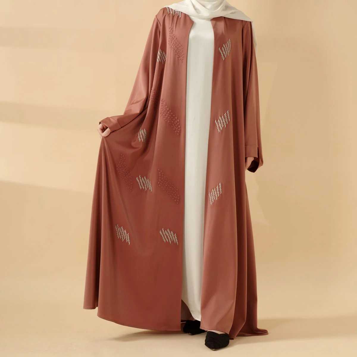 3D Embroidery Abaya With Geometric Beads. 3D Embroidered Open Abaya (MOA085) - Image 5