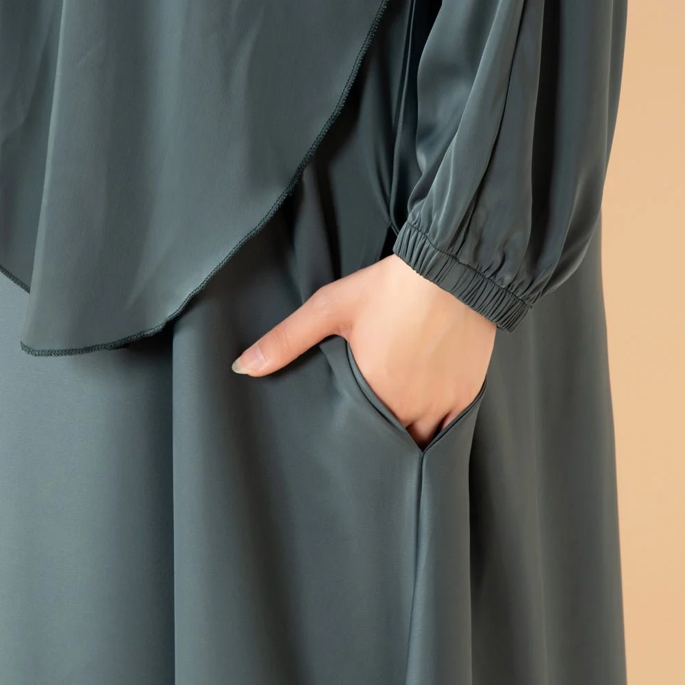 Abaya With Niqab and Khimar | Satin Niqab Khimar and Abaya (MK024) - Image 13