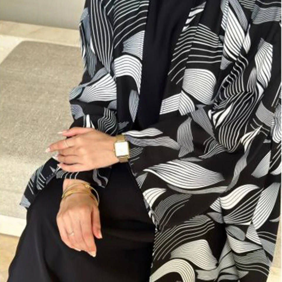 Abstract Wave Print Kimono Abaya | Oversized Open-Front Cardigan Abaya (MOA265) - Image 3
