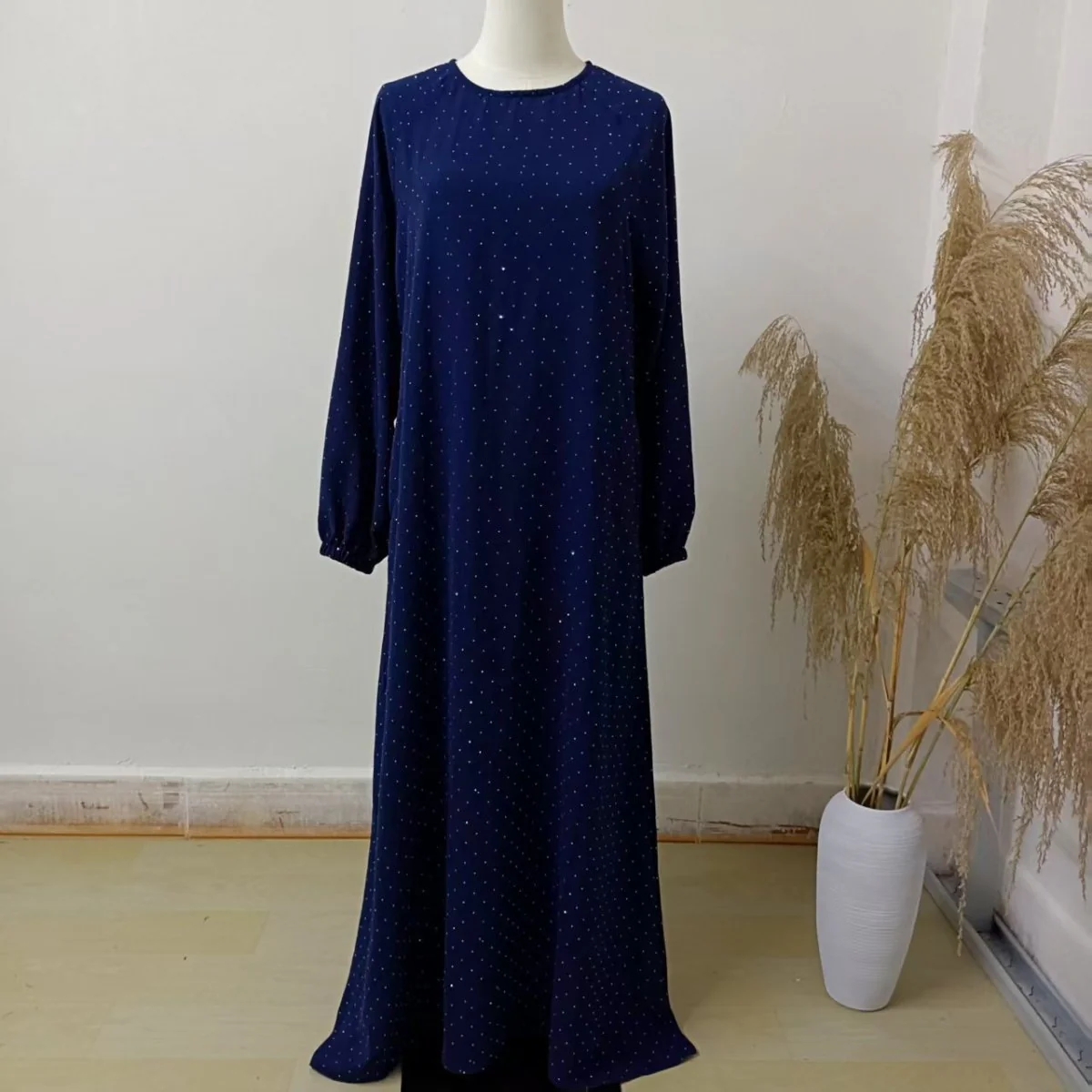 Modest Diamond Dot with Adjustable Belt Muslim Women Abaya(MA158) - Image 6