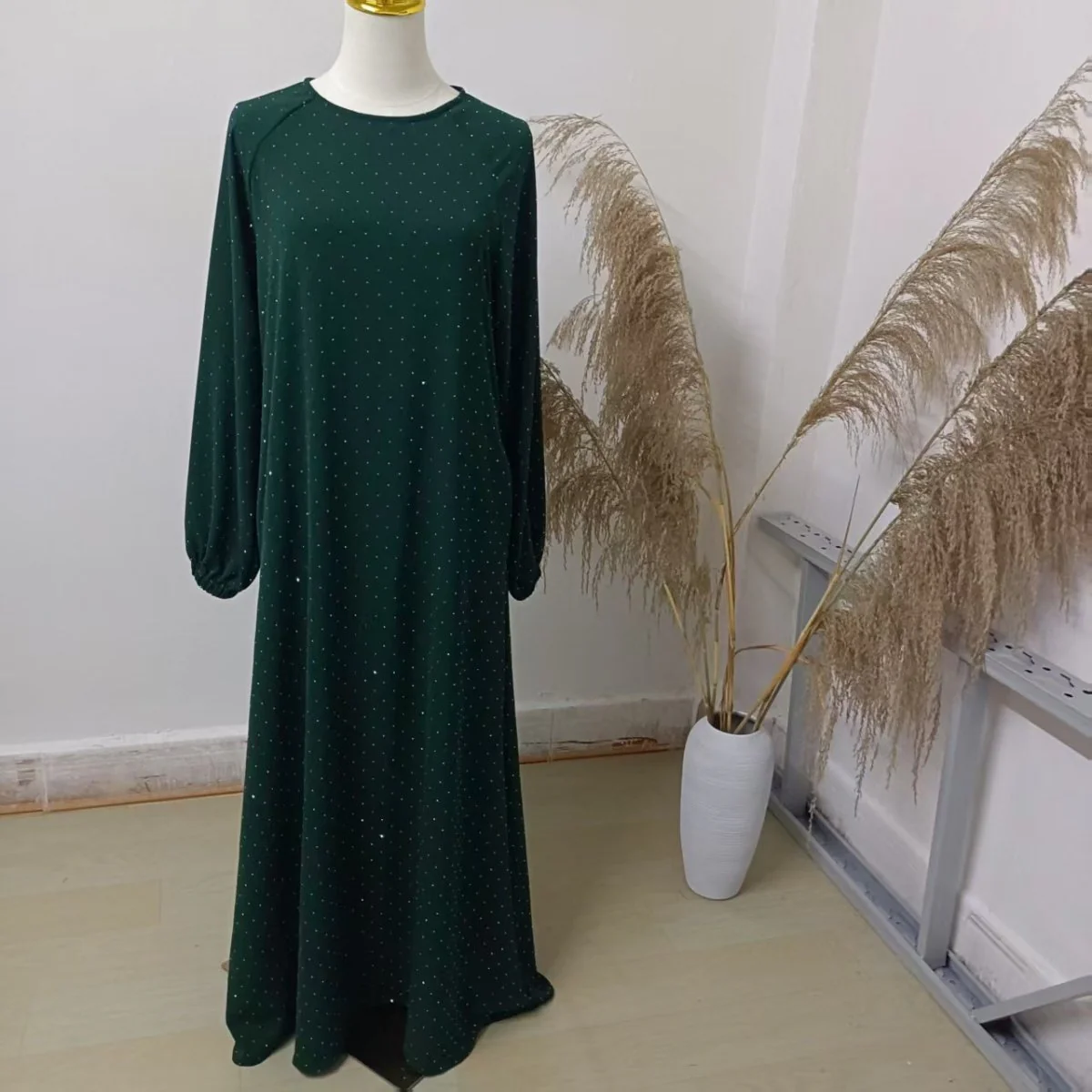 Modest Diamond Dot with Adjustable Belt Muslim Women Abaya(MA158) - Image 8