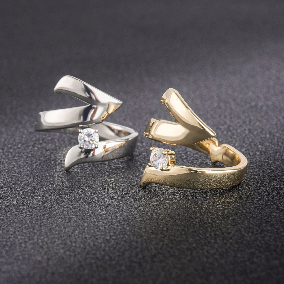Artisan Asymmetric Diamond Ring Edgy Glamour for Standout Moments (MAC282) - Image 2