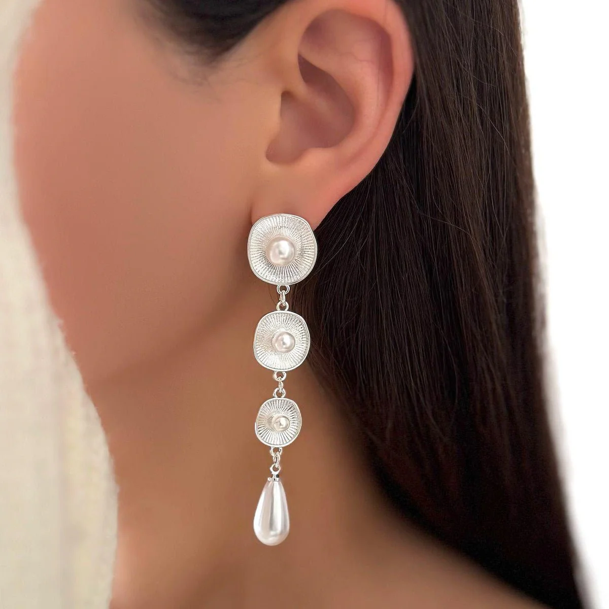 Artistic Asymmetric Pearl Drop Earrings (MAC325) - Image 12