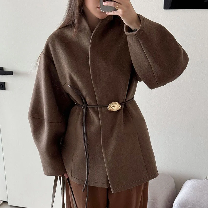 Belted Wool Coat with Shell Brooch(MS255) - Image 15