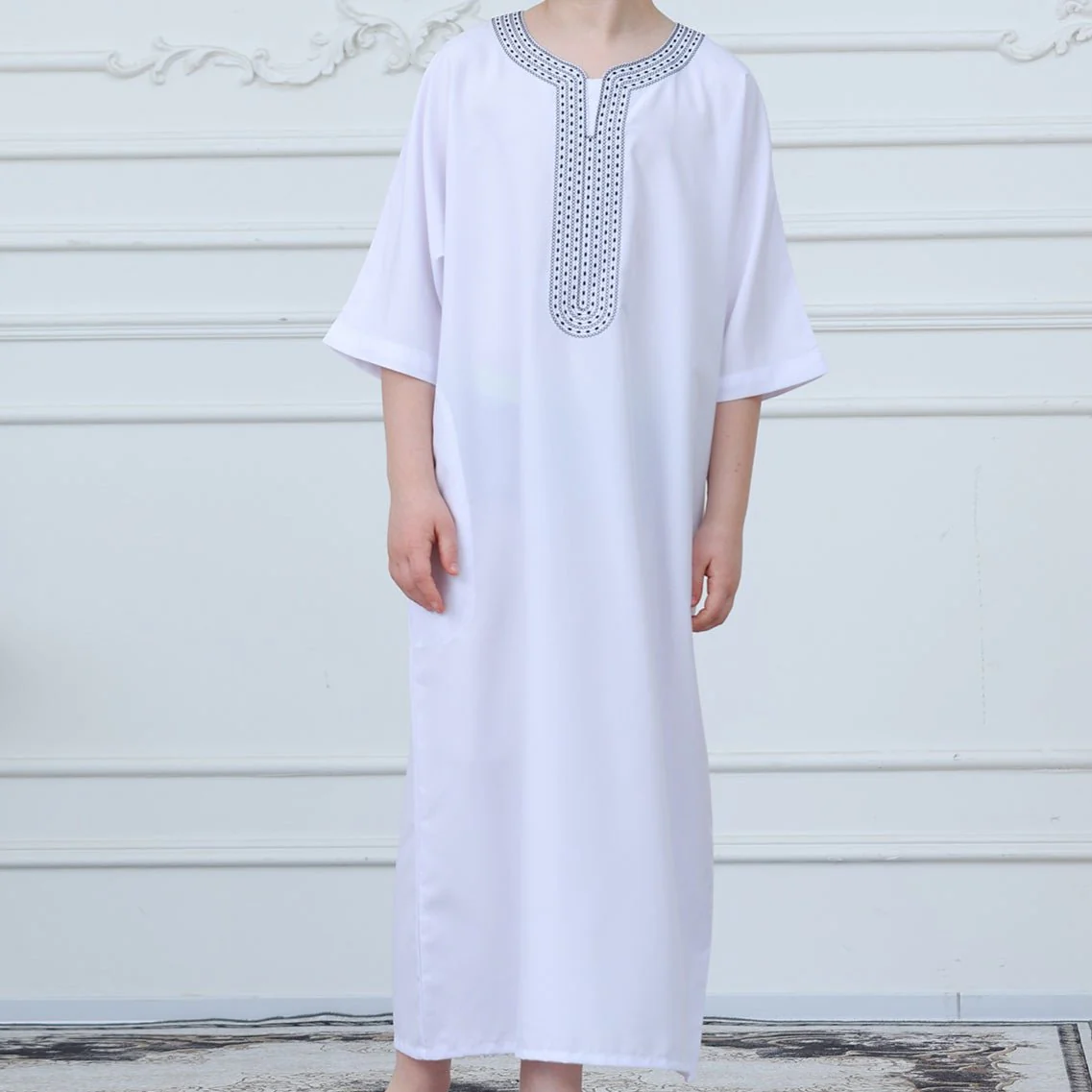 Black Geometric Trim Islamic Thobe(MKB018) - Image 4