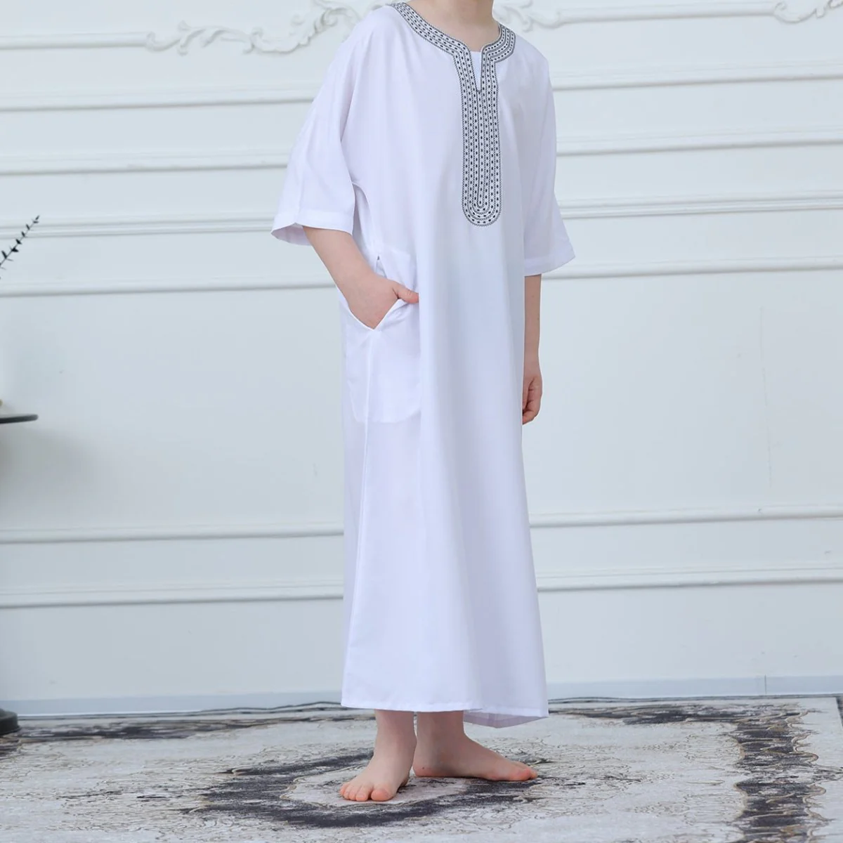 Black Geometric Trim Islamic Thobe(MKB018) - Image 5