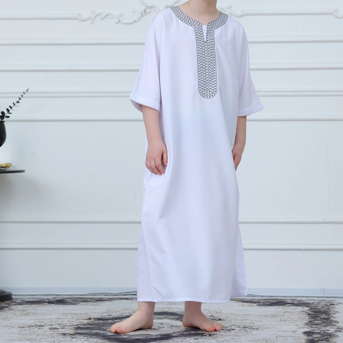 Black Geometric Trim Islamic Thobe(MKB018) - Image 9