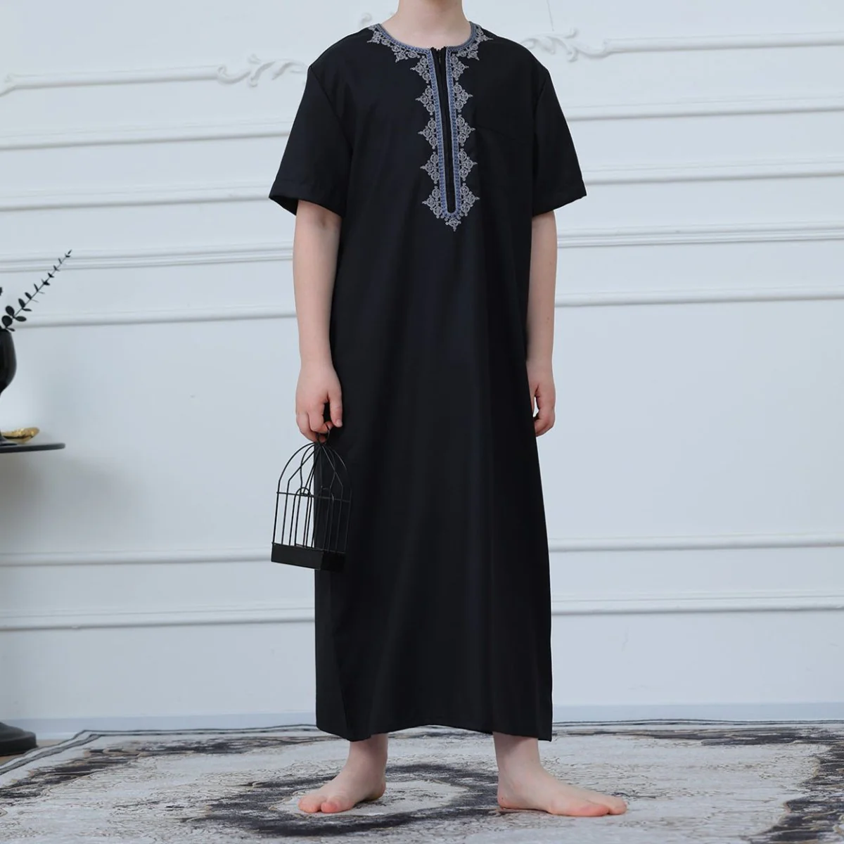 Boys Black Short Sleeve Embroidered Thobe with Pockets(MKB019) - Image 5