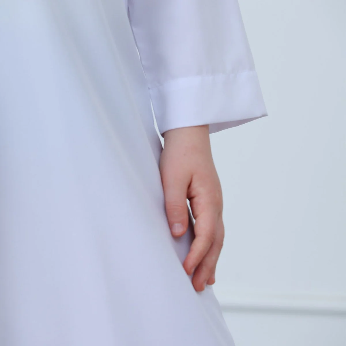 Boys' Classic White Thobe with Stand Collar(MKB027) - Image 6