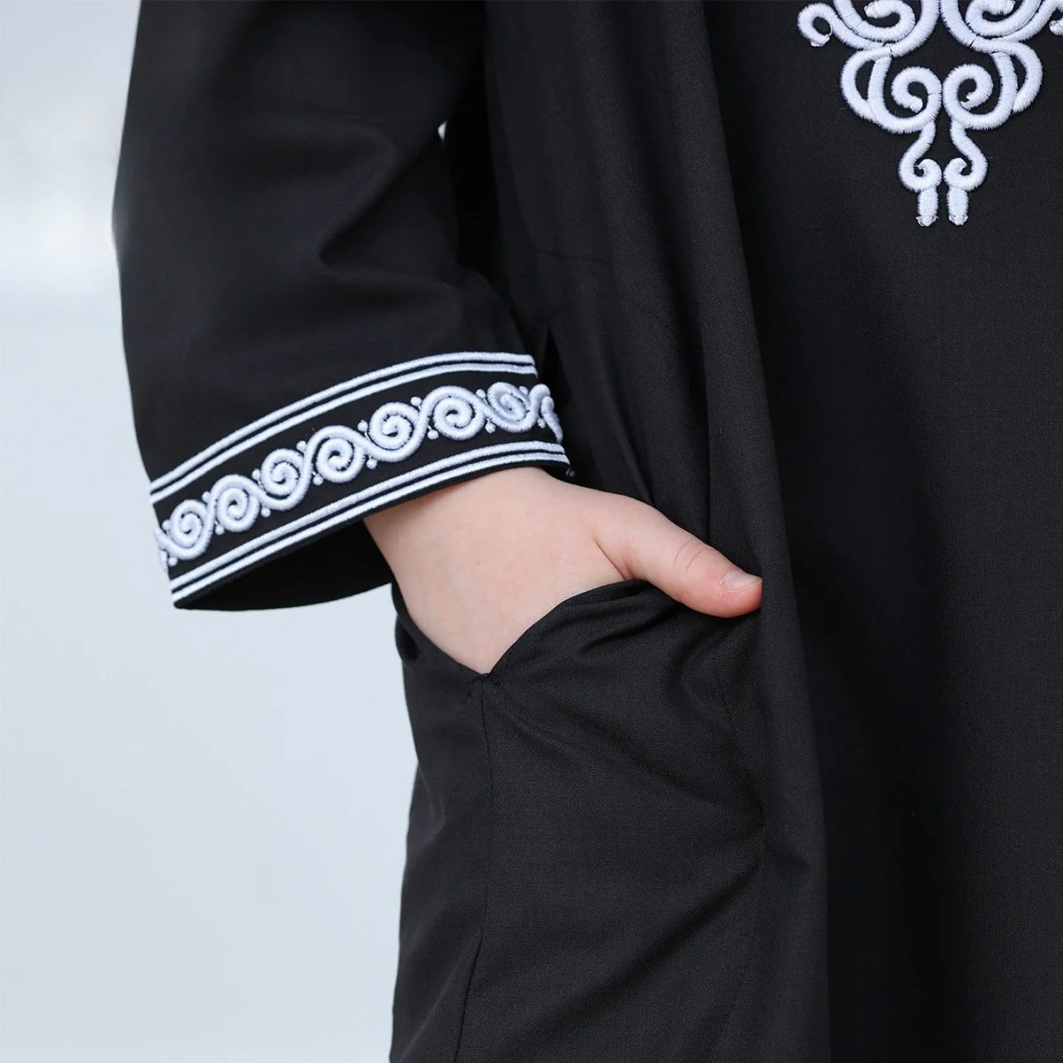 Boys Embroidered Hooded Thobe with Pockets(MKB010) - Image 9