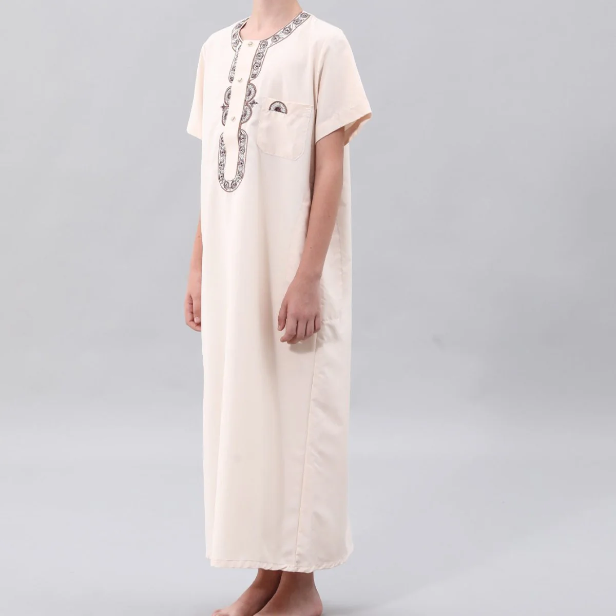 Boys' Embroidered Thobe with Chest Pocket(MKB026)