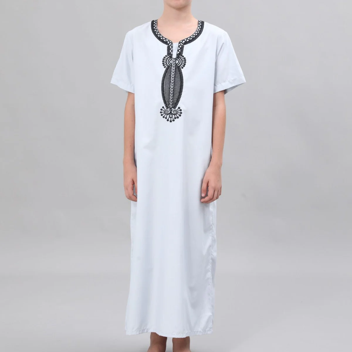 Boys' Embroidered Thobe with Ornate Neckline(MKB036) - Image 2