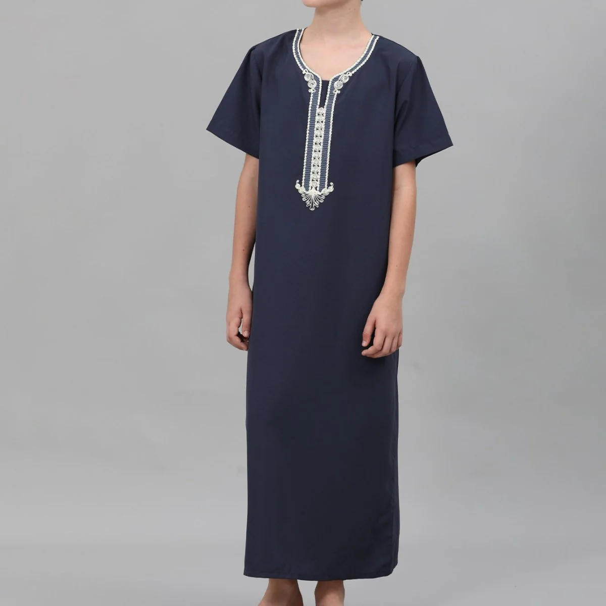 Boys' Embroidered Thobe with Ornate Neckline(MKB036) - Image 3