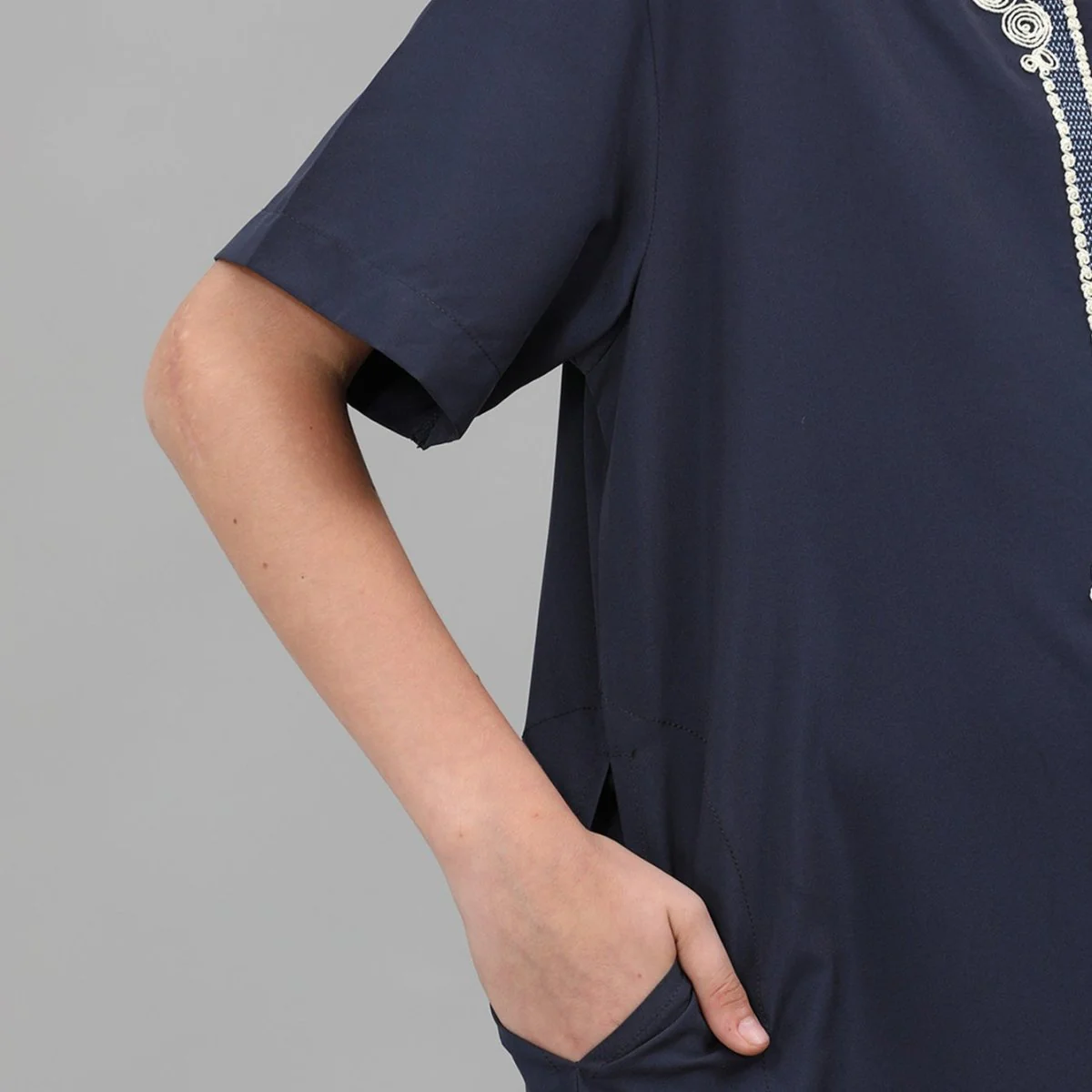 Boys' Embroidered Thobe with Ornate Neckline(MKB036) - Image 8