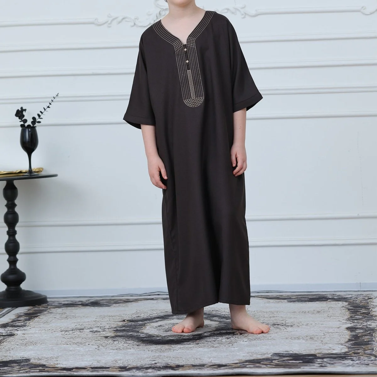 Boys' Embroidered Thobe with Pockets(MKB023) - Image 3