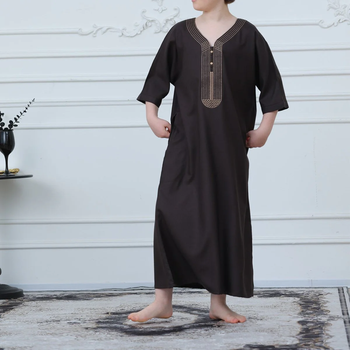 Boys' Embroidered Thobe with Pockets(MKB023) - Image 5