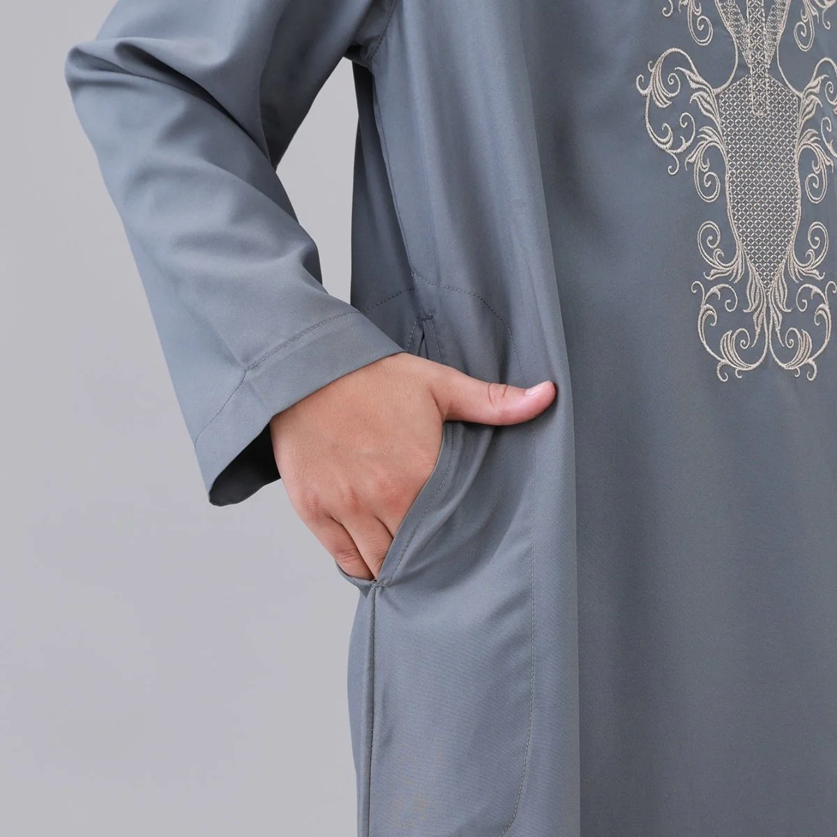 Boys' Embroidered Thobe with Side Pockets(MKB035) - Image 15