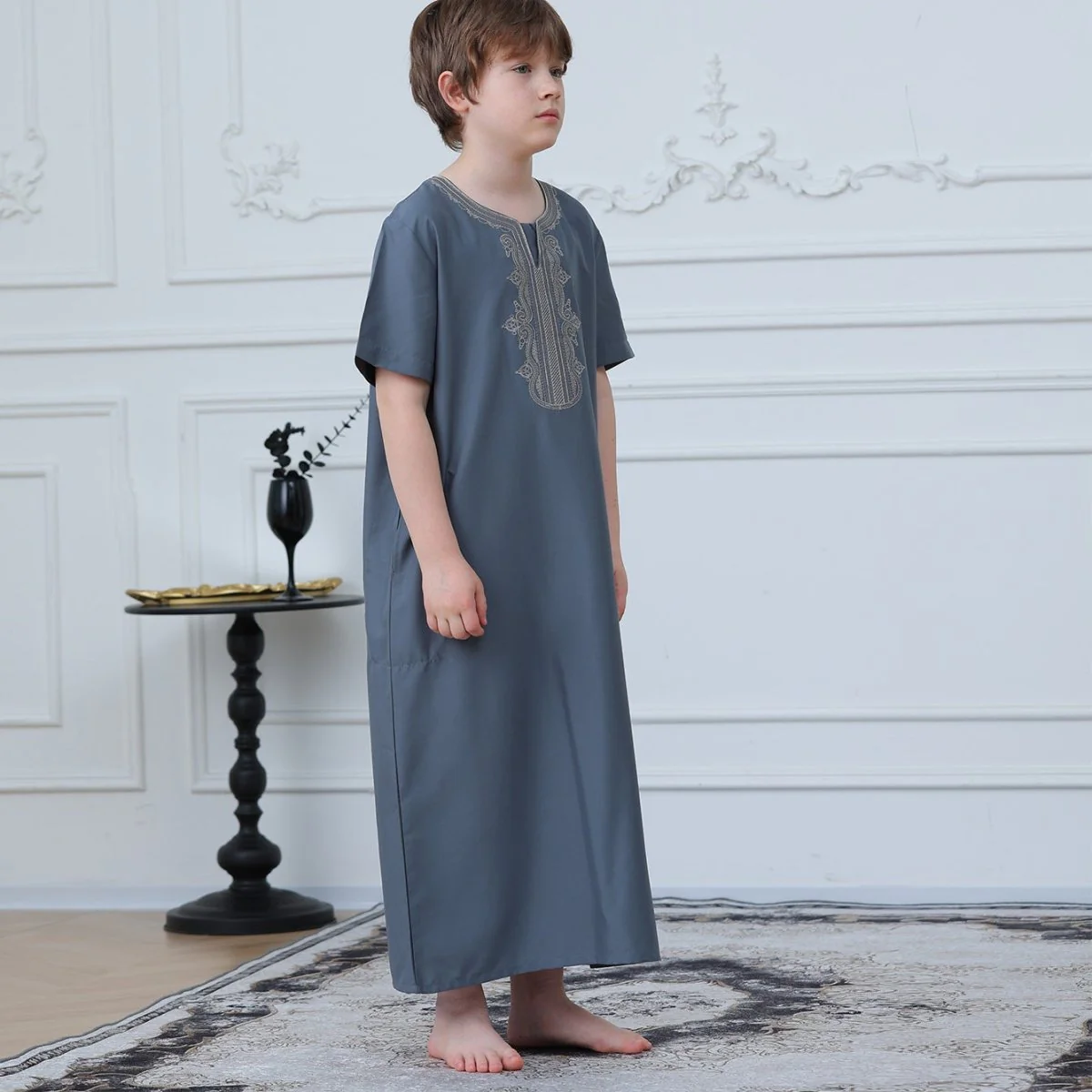 Boys' Embroidered Thobe with Side Pockets(MKB029) - Image 2