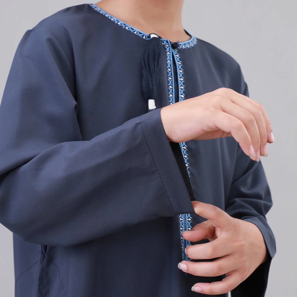 Boys Embroidered Thobe with Tassel Detail(MKB016) - Image 10