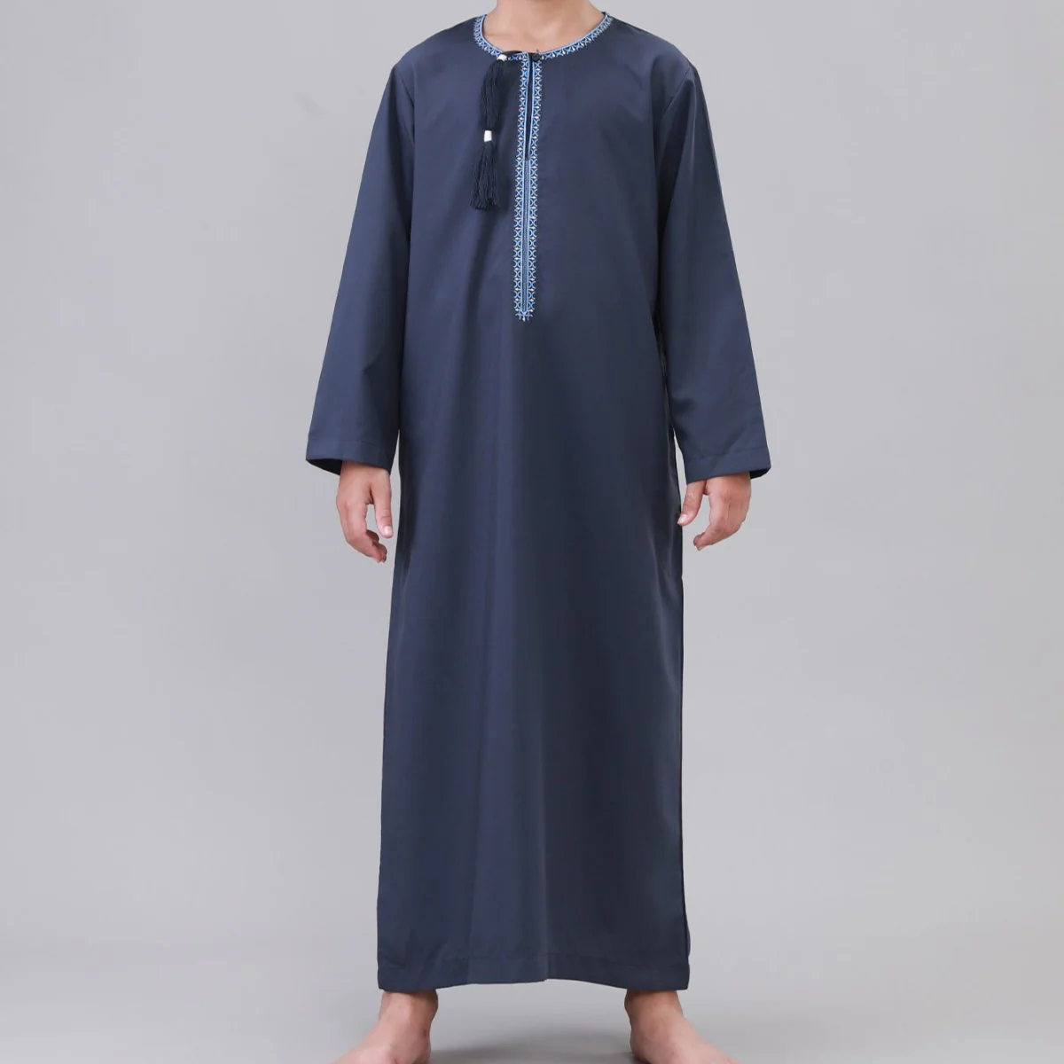 Boys Embroidered Thobe with Tassel Detail(MKB016) - Image 3