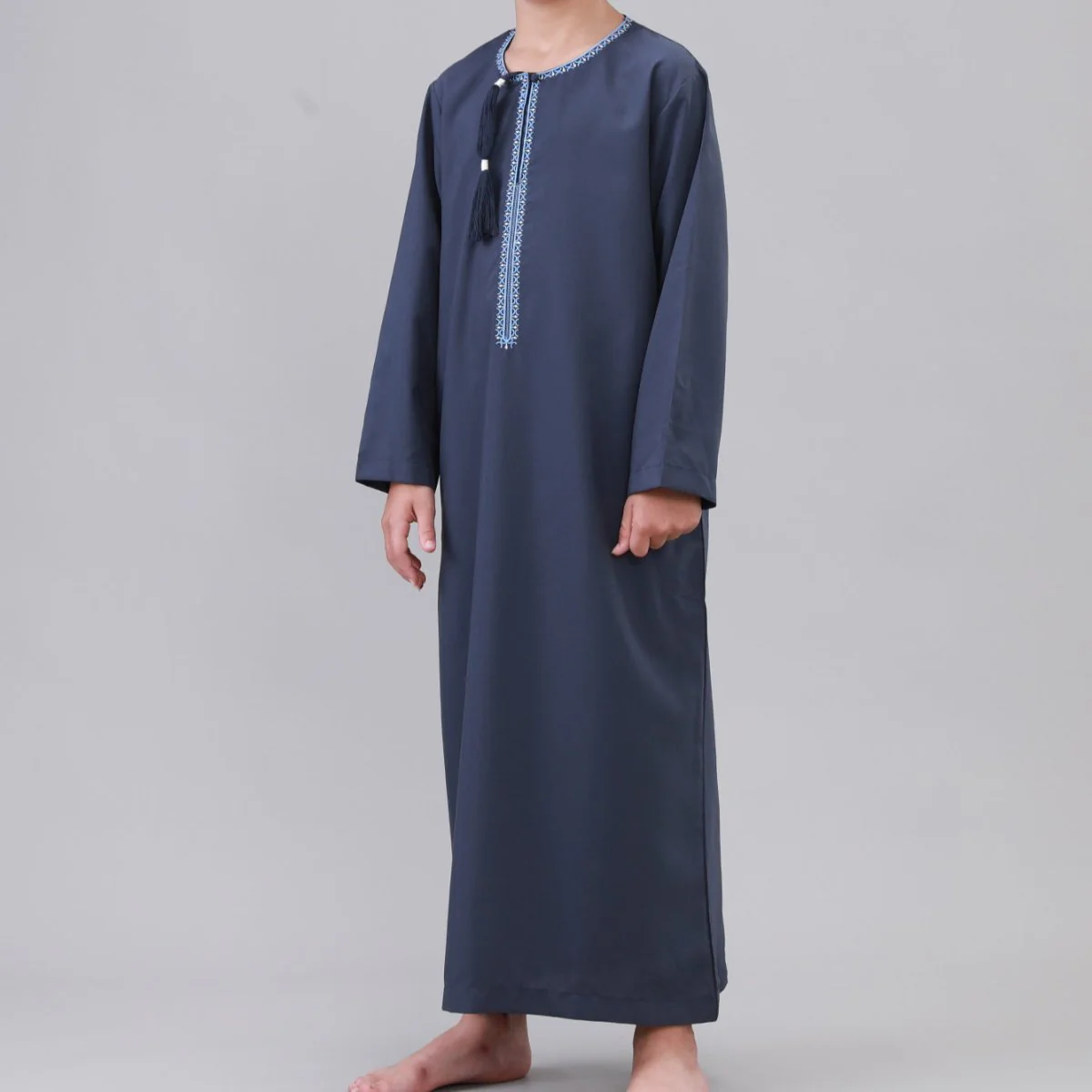 Boys Embroidered Thobe with Tassel Detail(MKB016) - Image 4
