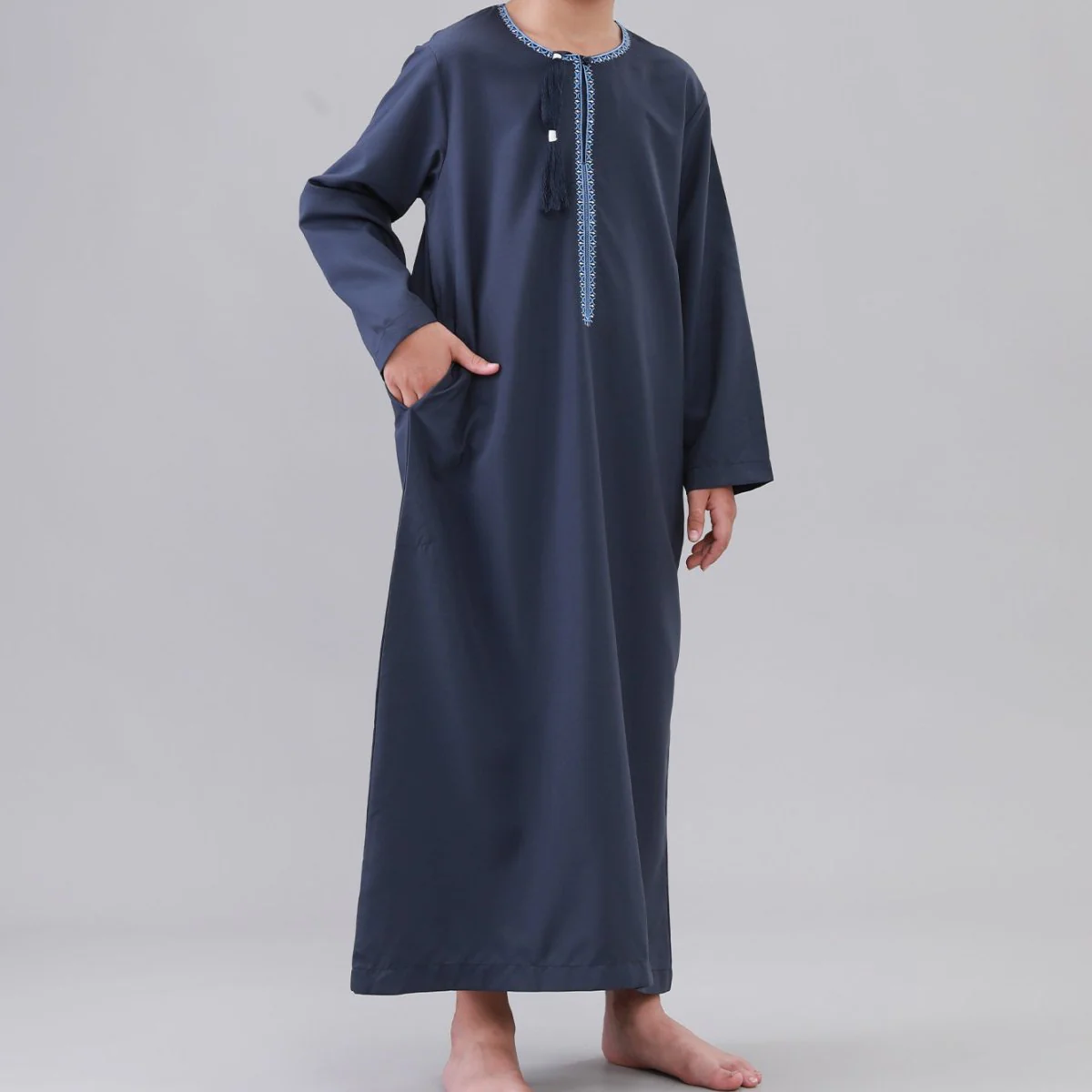 Boys Embroidered Thobe with Tassel Detail(MKB016) - Image 7
