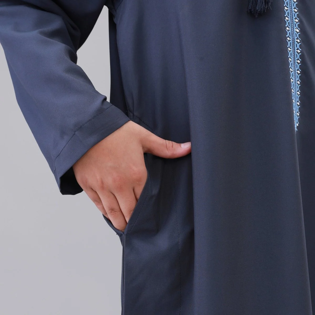 Boys Embroidered Thobe with Tassel Detail(MKB016) - Image 9