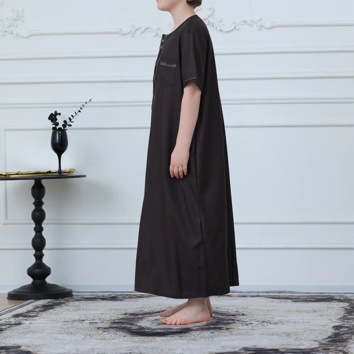 Boys' Embroidered Thobe with Zipper & Pockets(MKB028) - Image 2