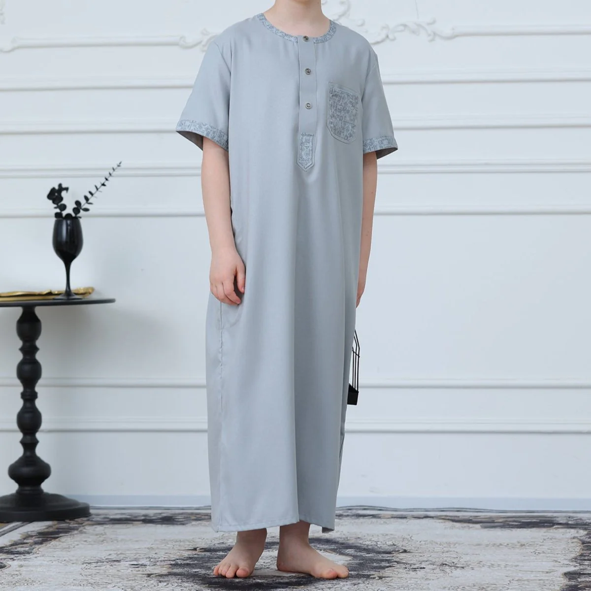 Boys Light Grey Short Sleeve Embroidered Thobe(MKB020) - Image 3