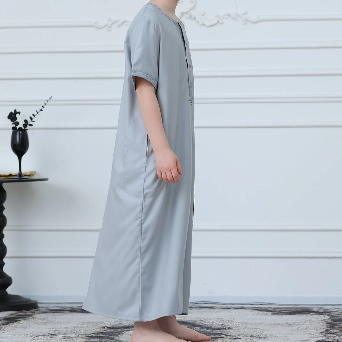 Boys Light Grey Short Sleeve Embroidered Thobe(MKB020) - Image 5