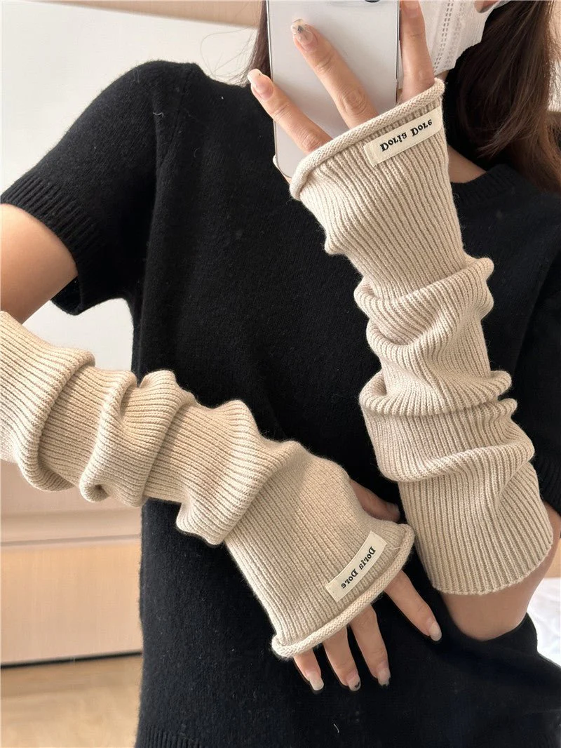 ‌Cascading Knit Sleeve Covers Cozy Elegance for Layered Style (MAC312) - Image 12