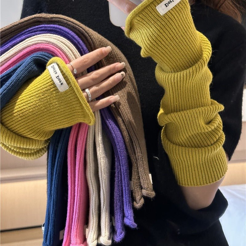 ‌Cascading Knit Sleeve Covers Cozy Elegance for Layered Style (MAC312) - Image 2