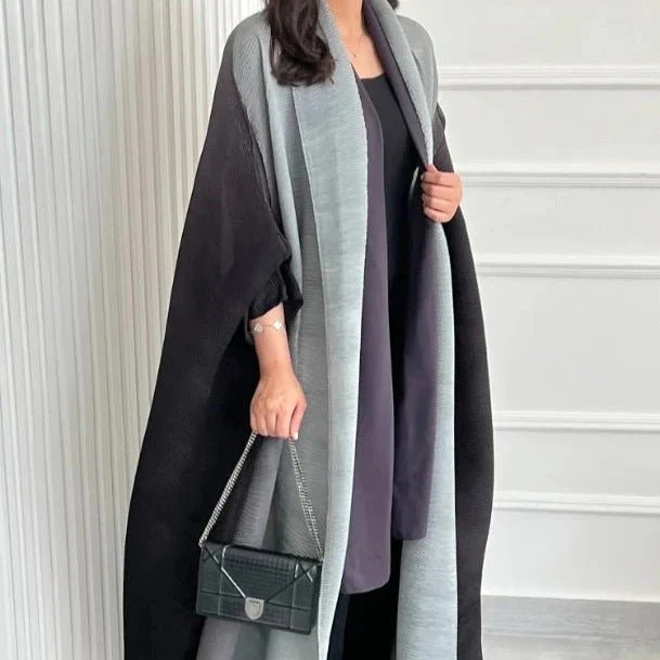 Chic Pleated Ombre Batwing Open Abaya (MOA120) - Image 5