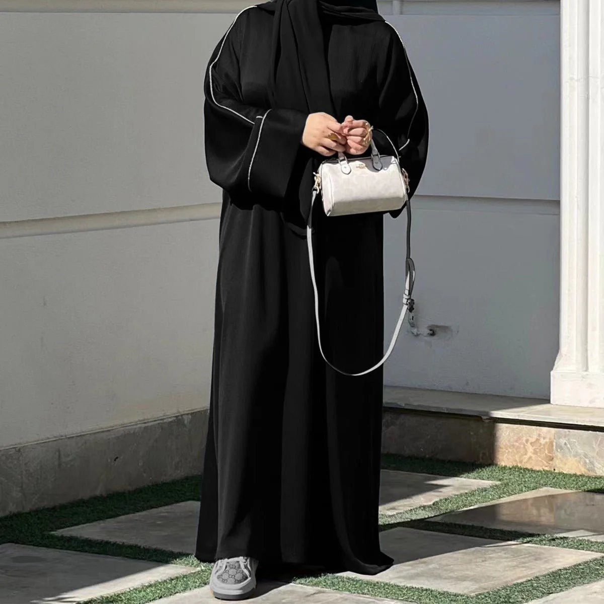 Contrast Colour Trimmed Robe - Modest Casual Dress with Flared Sleeves(MA280) - Image 8