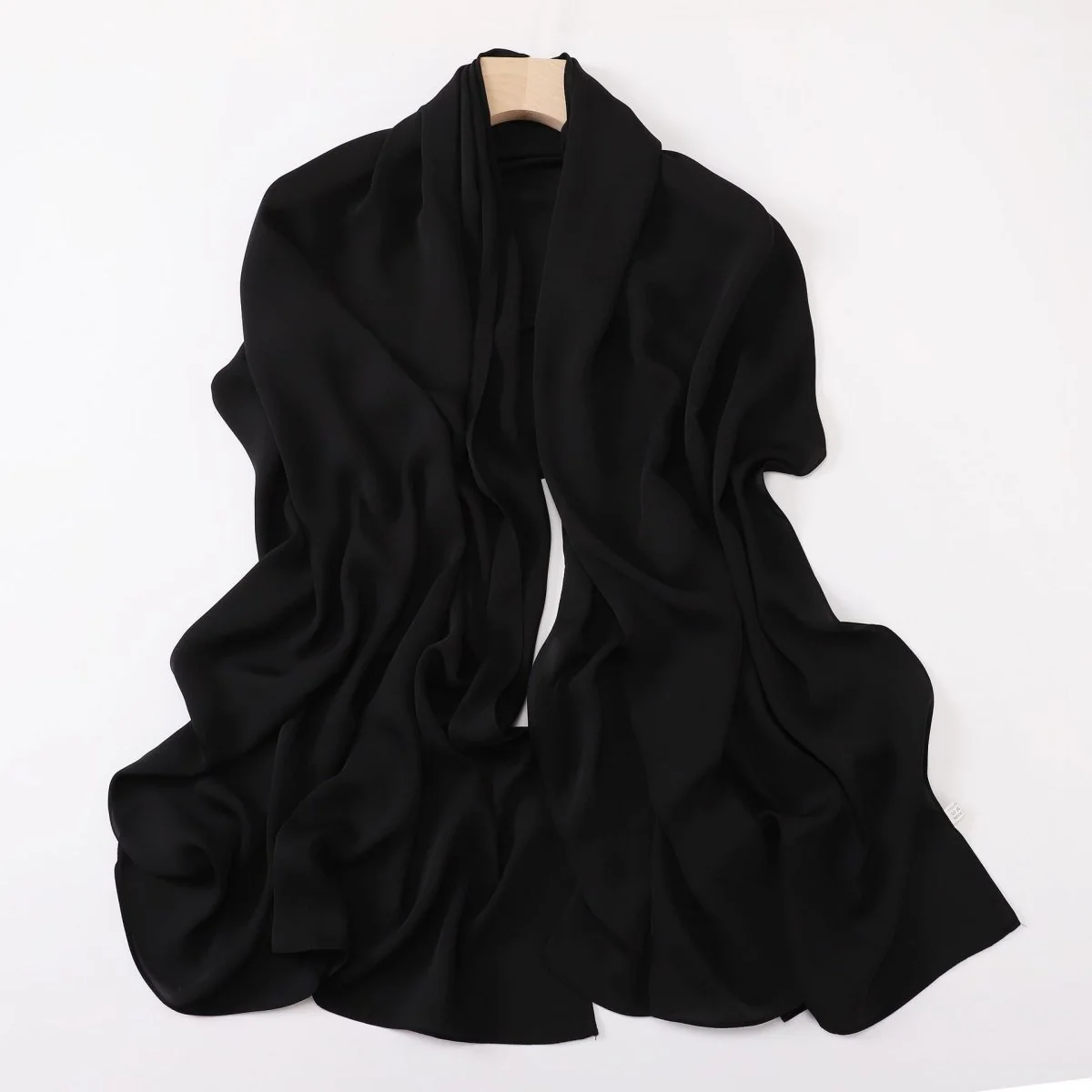 Crinkle-Resistant Long Hijab Silk-Like Hijab (MH154) - Image 2
