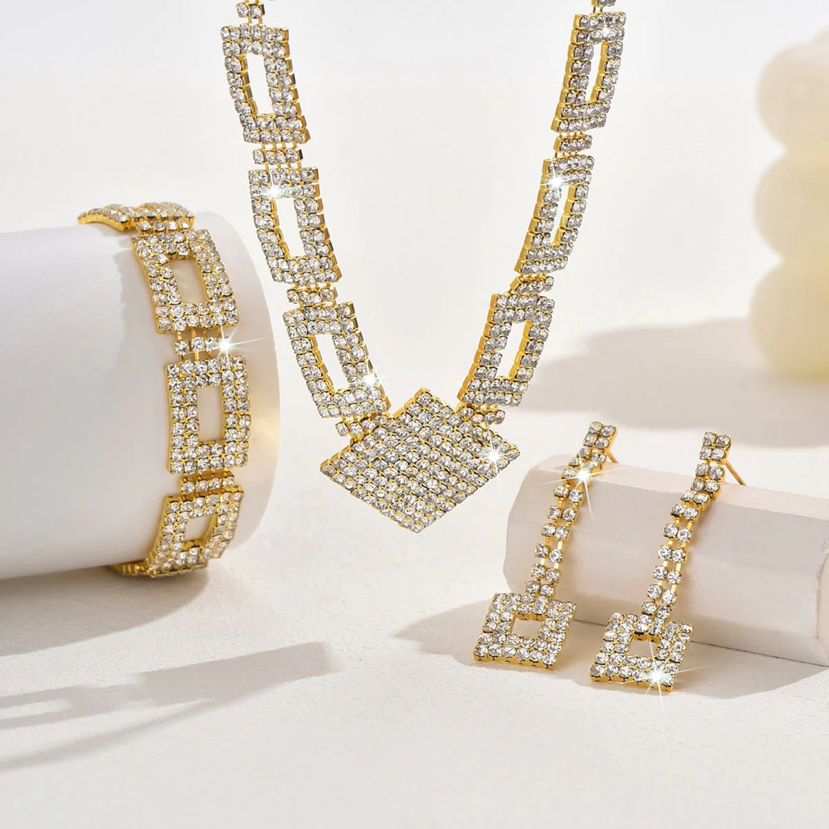 Dazzling 3-Piece Full Rhinestones Jewelry Set (MAC317) - Image 10