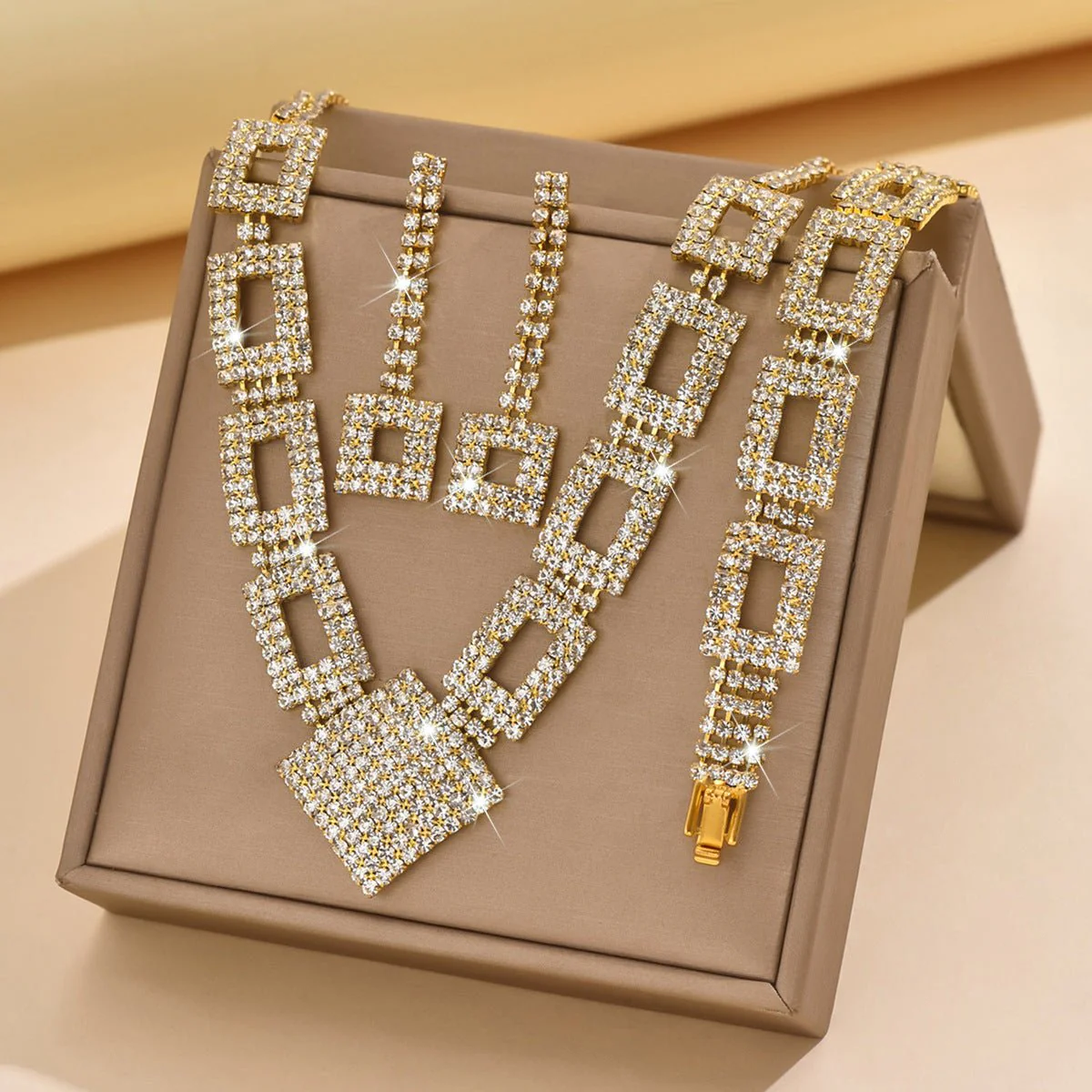 Dazzling 3-Piece Full Rhinestones Jewelry Set (MAC317) - Image 12