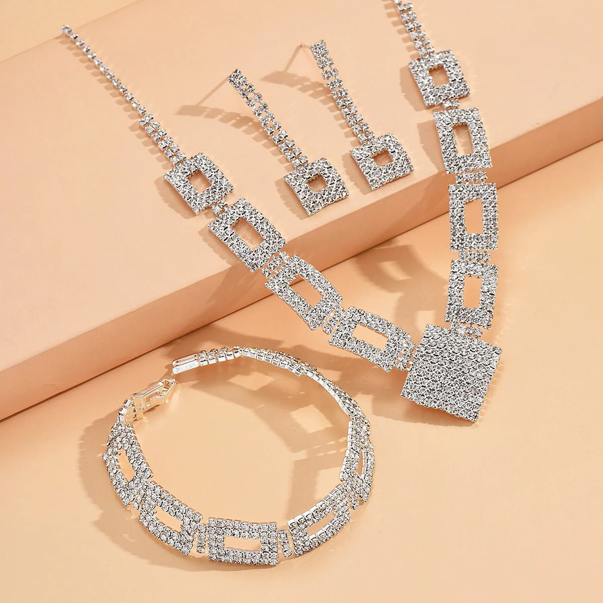 Dazzling 3-Piece Full Rhinestones Jewelry Set (MAC317) - Image 3