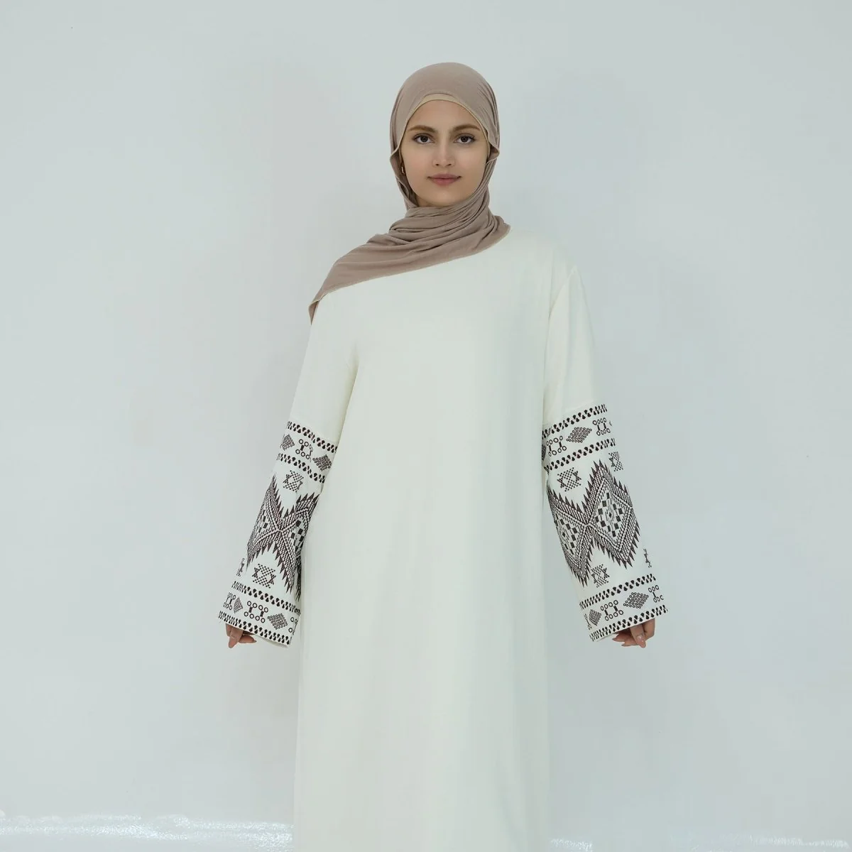 Elegant Embroidered Casual Abaya (MA139) - Image 7