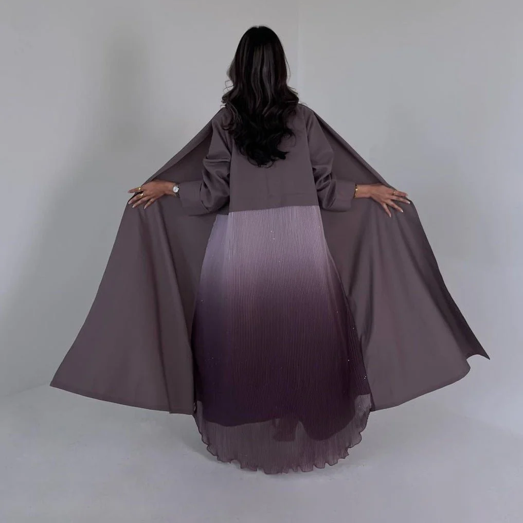 Elegant Gradient Pleated Abaya Robe | Modest Muslim Chiffon Maxi Dress (MOA223) - Image 3