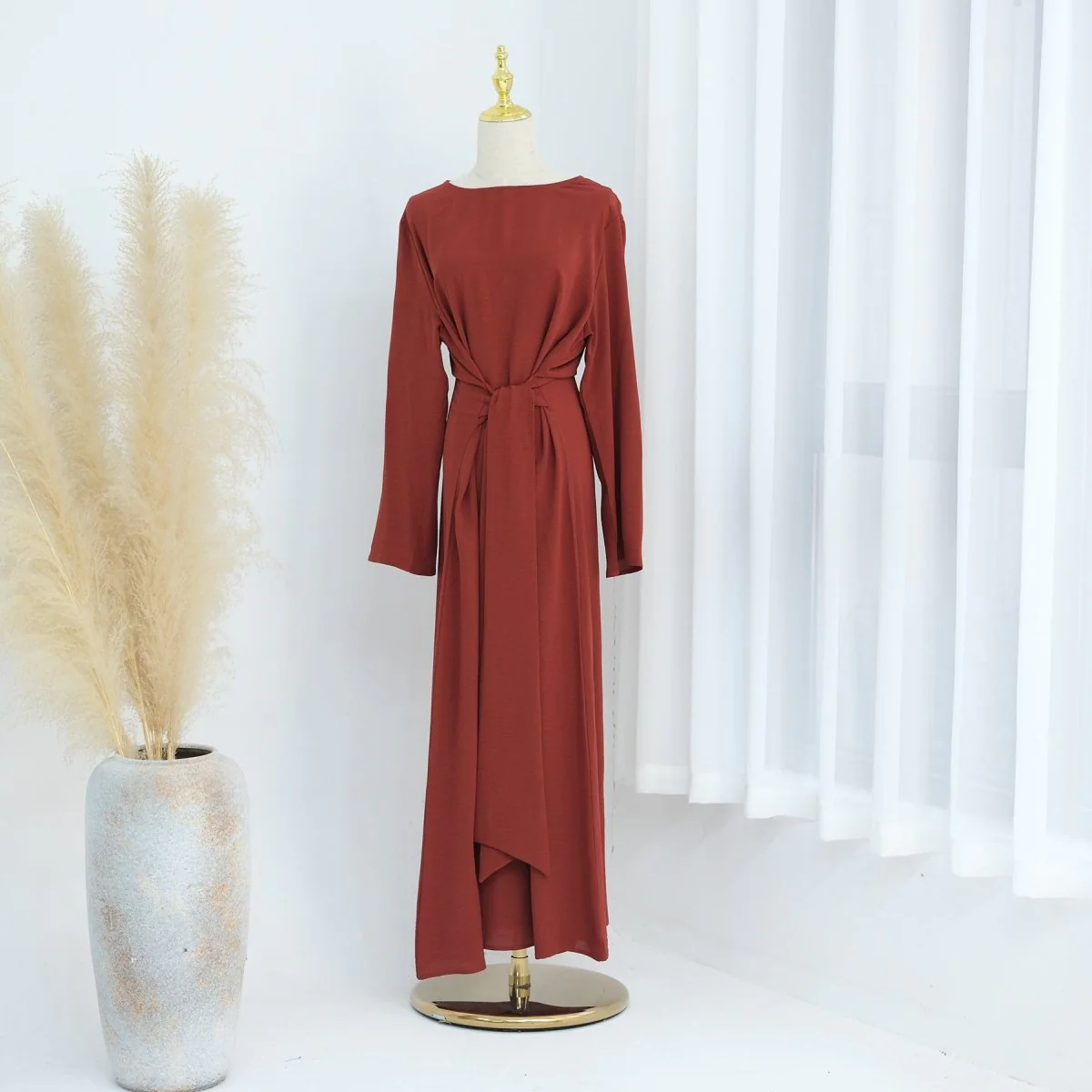 Elegant Lace-up Slim Fit Crepe Abaya (MA136) - Image 13