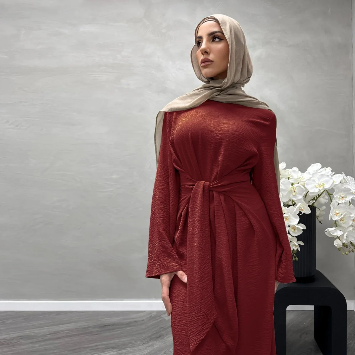 Elegant Lace-up Slim Fit Crepe Abaya (MA136) - Image 7