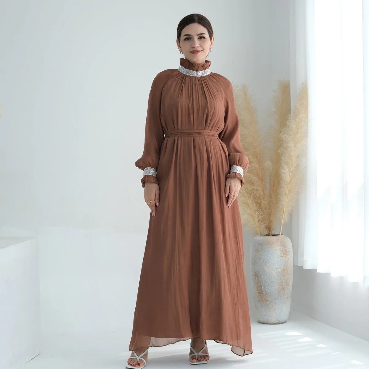Elegant Modest Long Sleeve High-Neck Lace-Up Solid Color Dress Abaya (MA213)