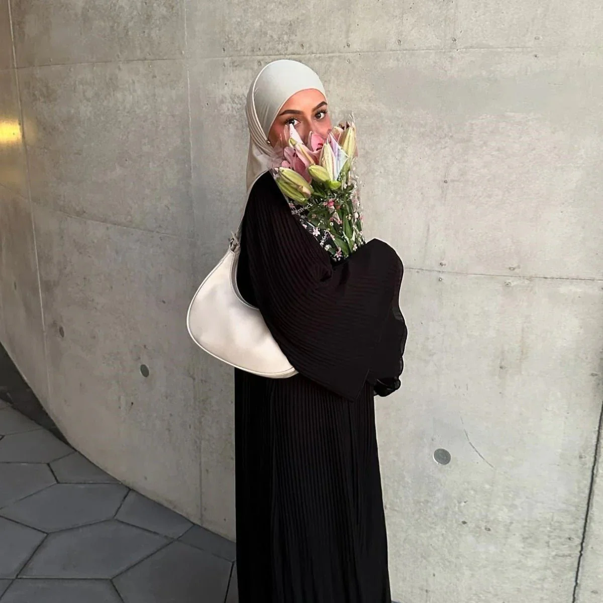 Elegant Muslim Women's Pleated Chiffon Pullover Robe Dress Modest Solid Color Abaya with Flared Sleeves (MA176) - Image 8