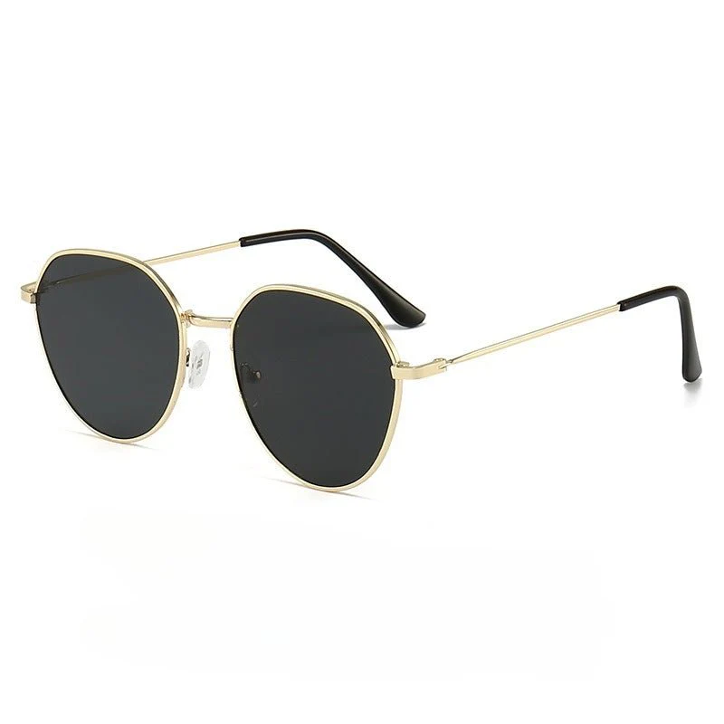 Elegant Retro Sunglasses for Women Classic with Gradient Lenses (MAC264) - Image 8