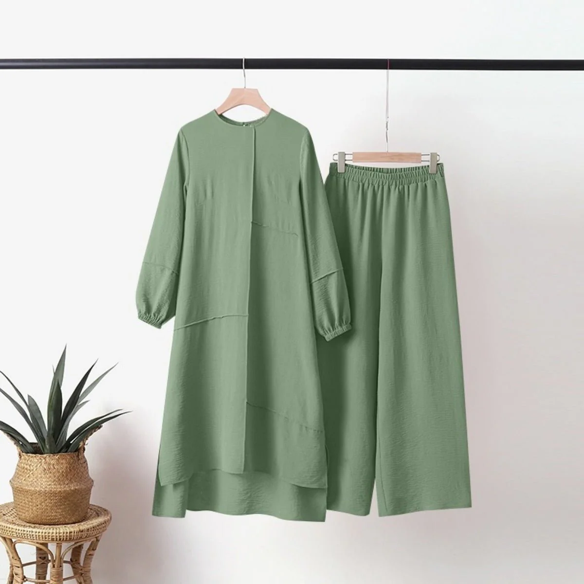 Elegant Sportswear Two-Piece Set | Modest Muslim Athleisure Bubble Sleeve Top & Wide Leg Pants (MS101) - Image 6