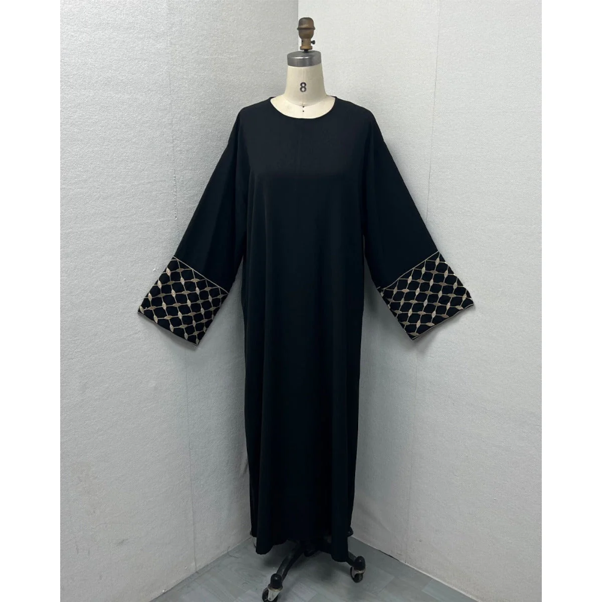 Embroidered Pattern Abaya Robe Dress - Modest Muslim Long Sleeve Maxi with Detachable Belt(MA272) - Image 12