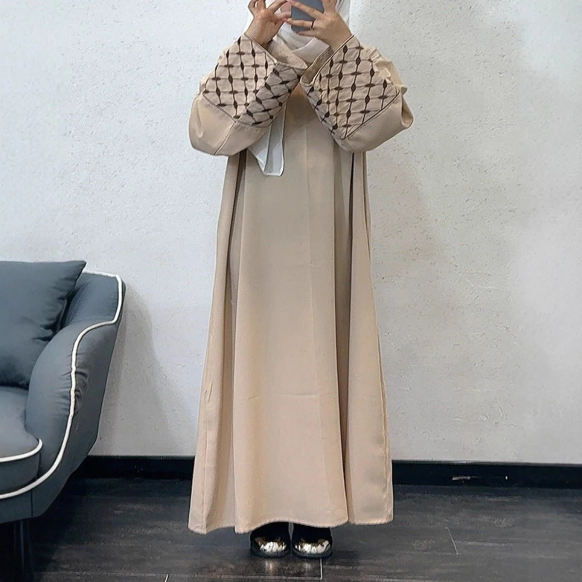 Embroidered Pattern Abaya Robe Dress - Modest Muslim Long Sleeve Maxi with Detachable Belt(MA272) - Image 3
